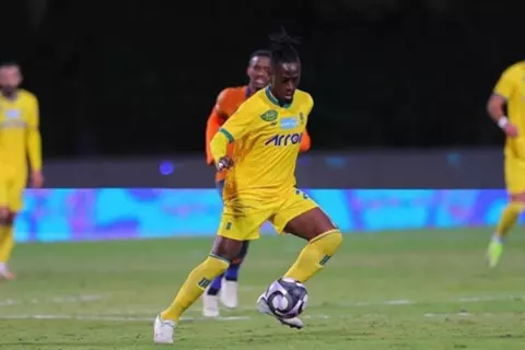 فسخ عقده من طرف واحد.. تقارير: العروبة يحاول إقناع بواتنيج بالاستمرار